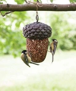 Esschert Design Hanging Feeders Acorn Mesh Bird Feeder